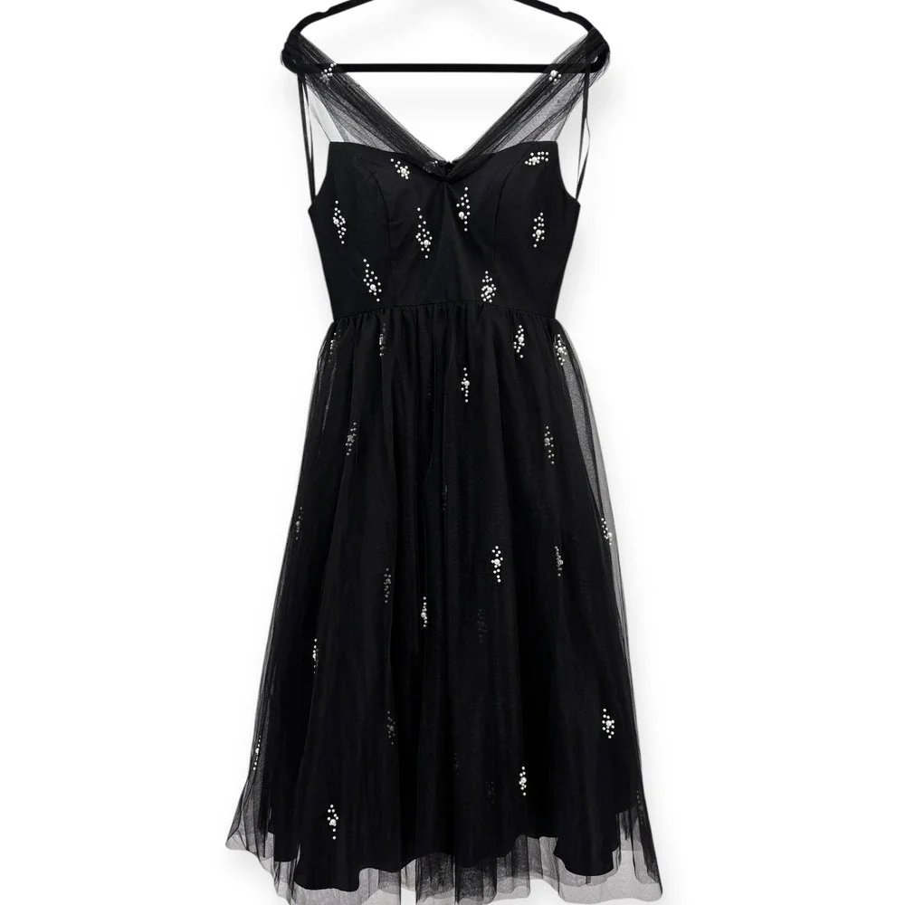 Mac Duggal Off The Shoulder Black Pearl‎ Embellished Tulle Cocktail Dress Size 2